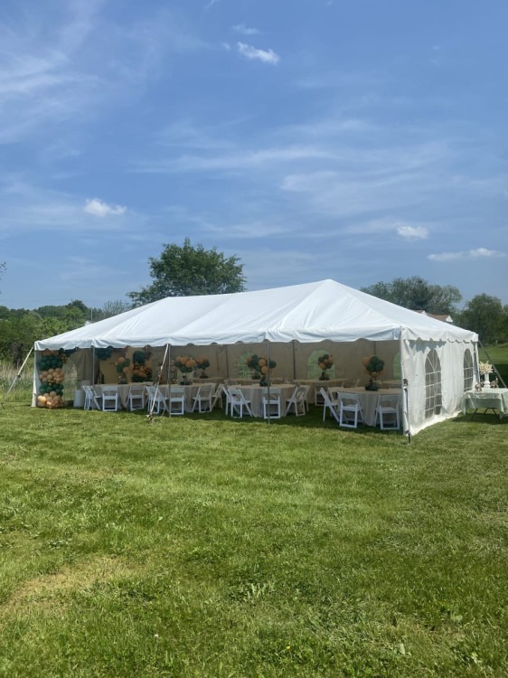 Tent - 20x40 pole